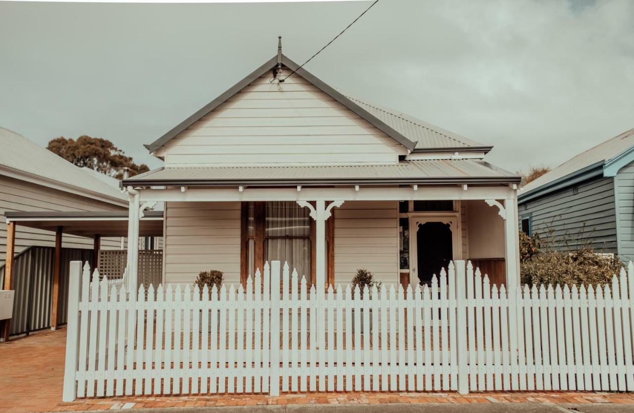 Railway Cottage Bunbury Εξωτερικό φωτογραφία